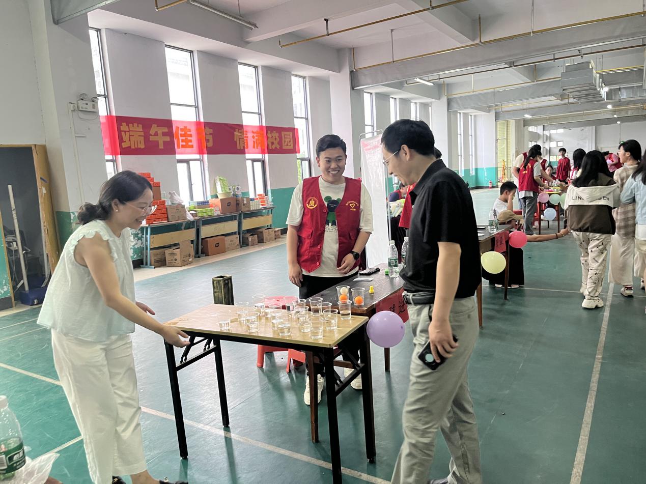 2713a6bec23855e25cd9ec4f1b56405